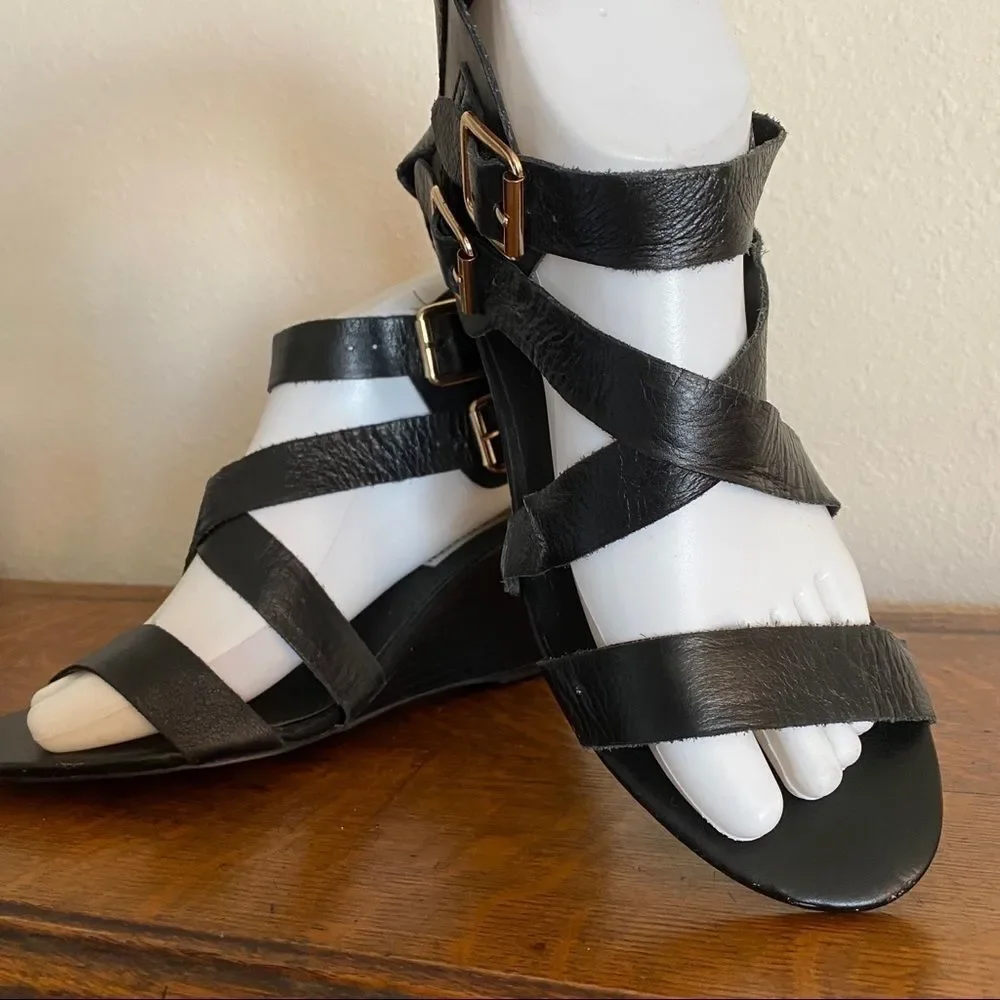 Steve Madden Naoimi Wedge Heel‎ Sandals
